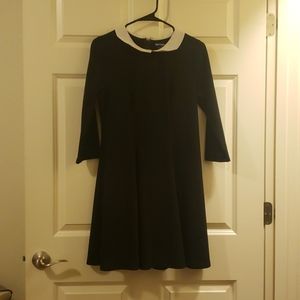 Peter pan collar dress